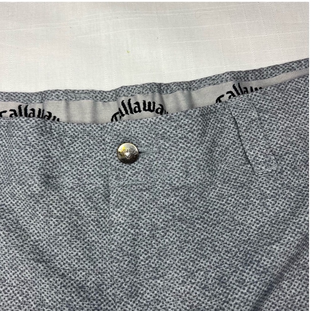 Callaway Men's Golf Shorts Heathered Gray Performance Stretch Flat Front Size 38 - Picture 2 of 11